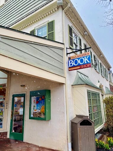 Lahaska Bookshop exterior