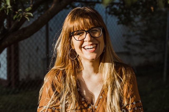 ali hazelwood photo